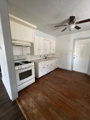813 E Kenedy Avenue Kingsville TX 78363