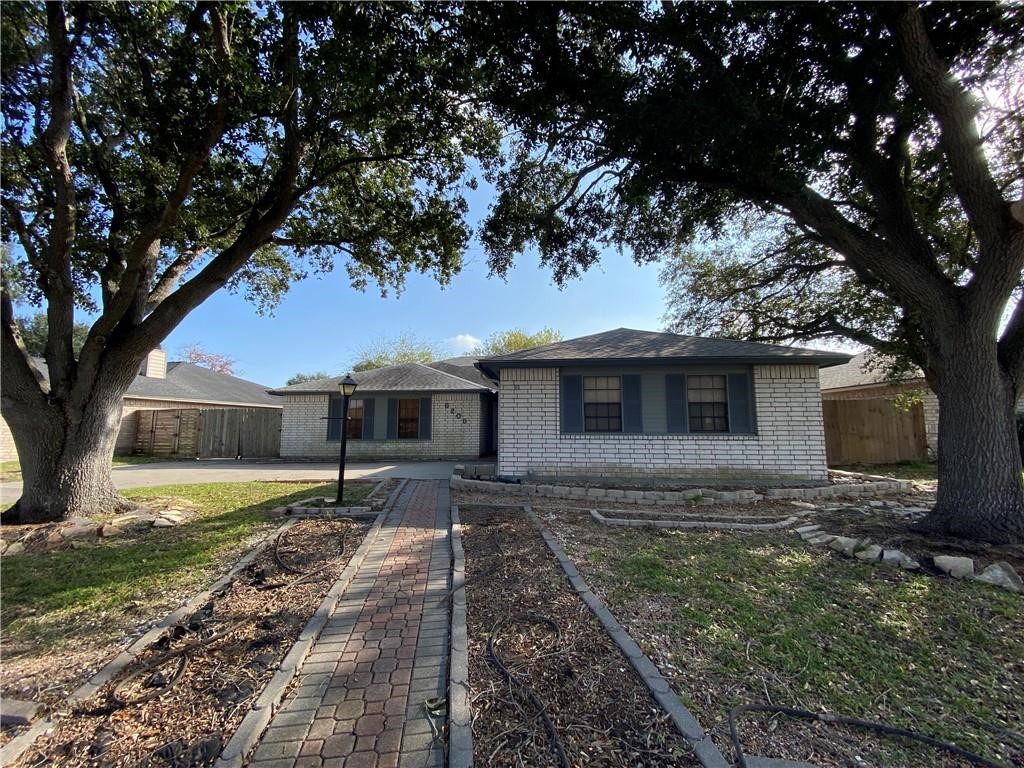 6209 Brockhampton Street Corpus Christi TX 78414