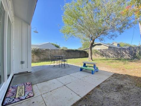 1015 Allen Street A Rockport TX 78382