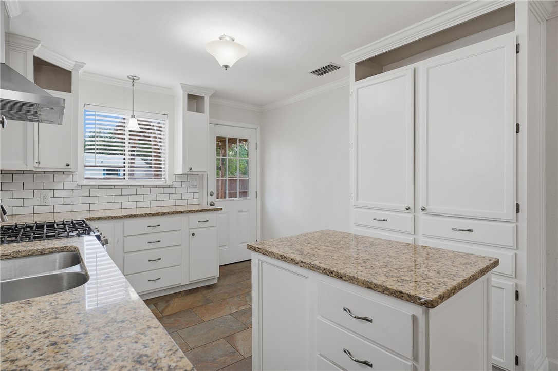 307 Paloma Street Corpus Christi TX 78412