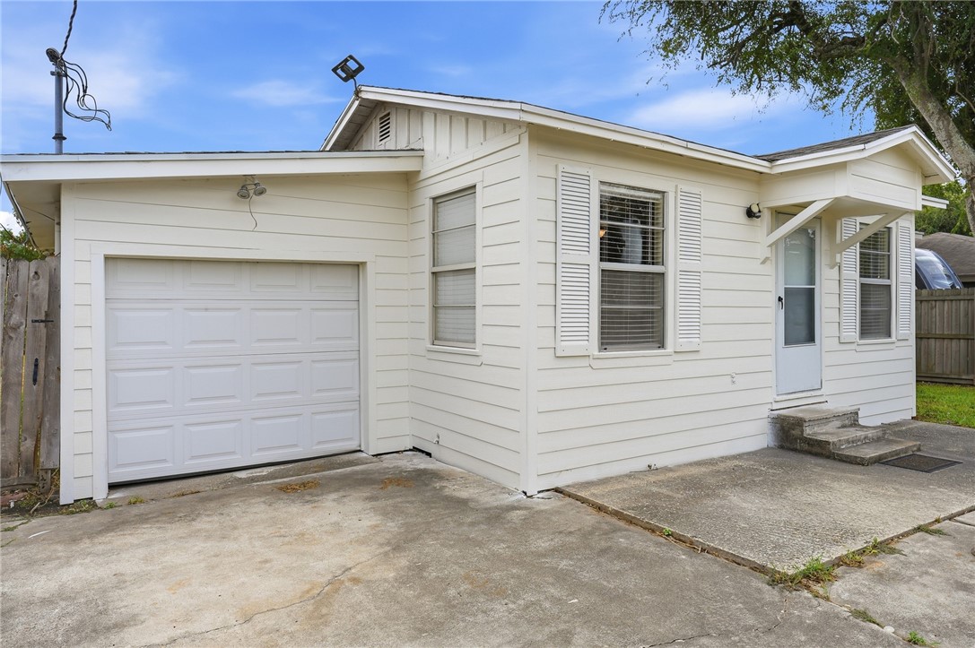 307 Paloma Street Corpus Christi TX 78412