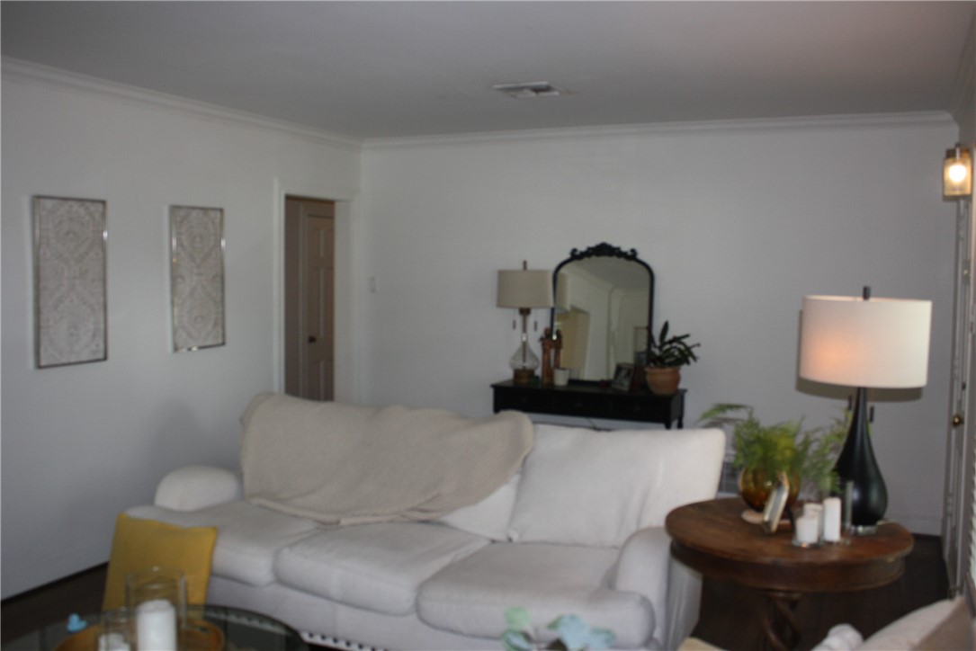 332 S Morningside Street Corpus Christi TX 48404