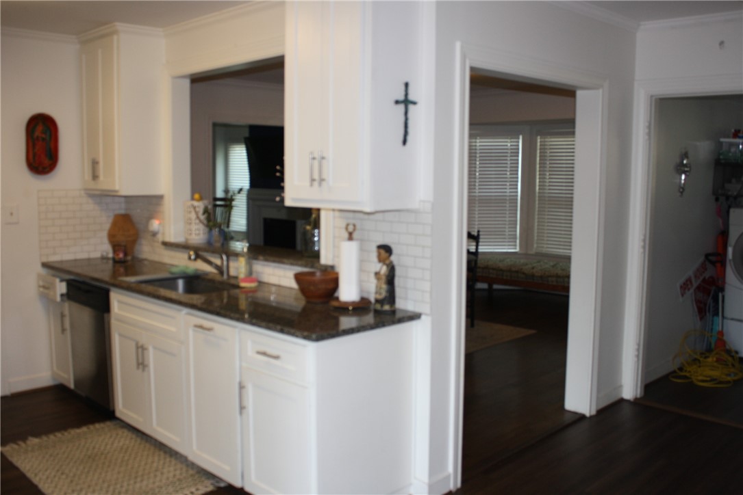 332 S Morningside Street Corpus Christi TX 48404