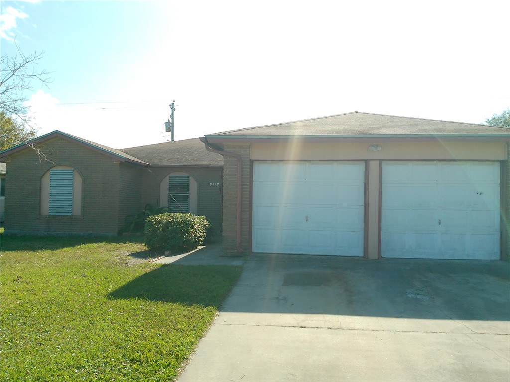 9479 Quetzal Street Corpus Christi TX 78418