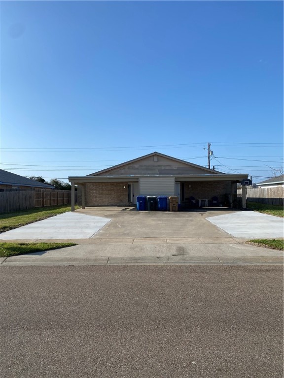 313 Easy Street A Corpus Christi TX 78418