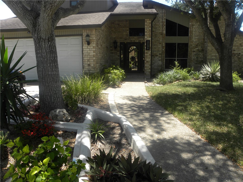 3234 Dunbarton Oak Street Corpus Christi TX 78414