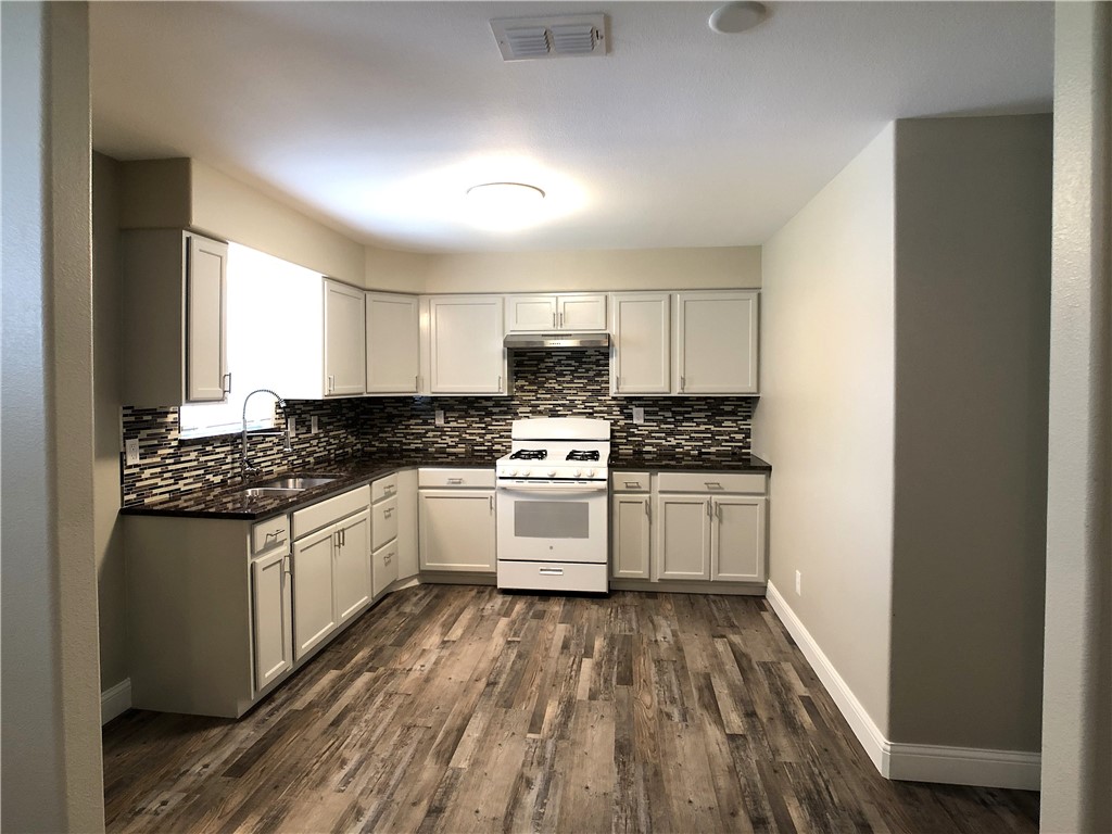 2409 Crews Street 2409 Corpus Christi TX 78405