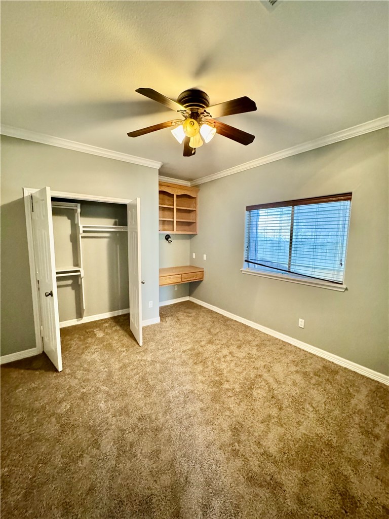 5722 Loire Boulevard Corpus Christi TX 78414