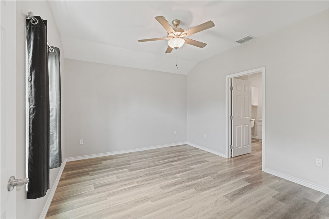 1941 Crestmont Street Corpus Christi TX 78418