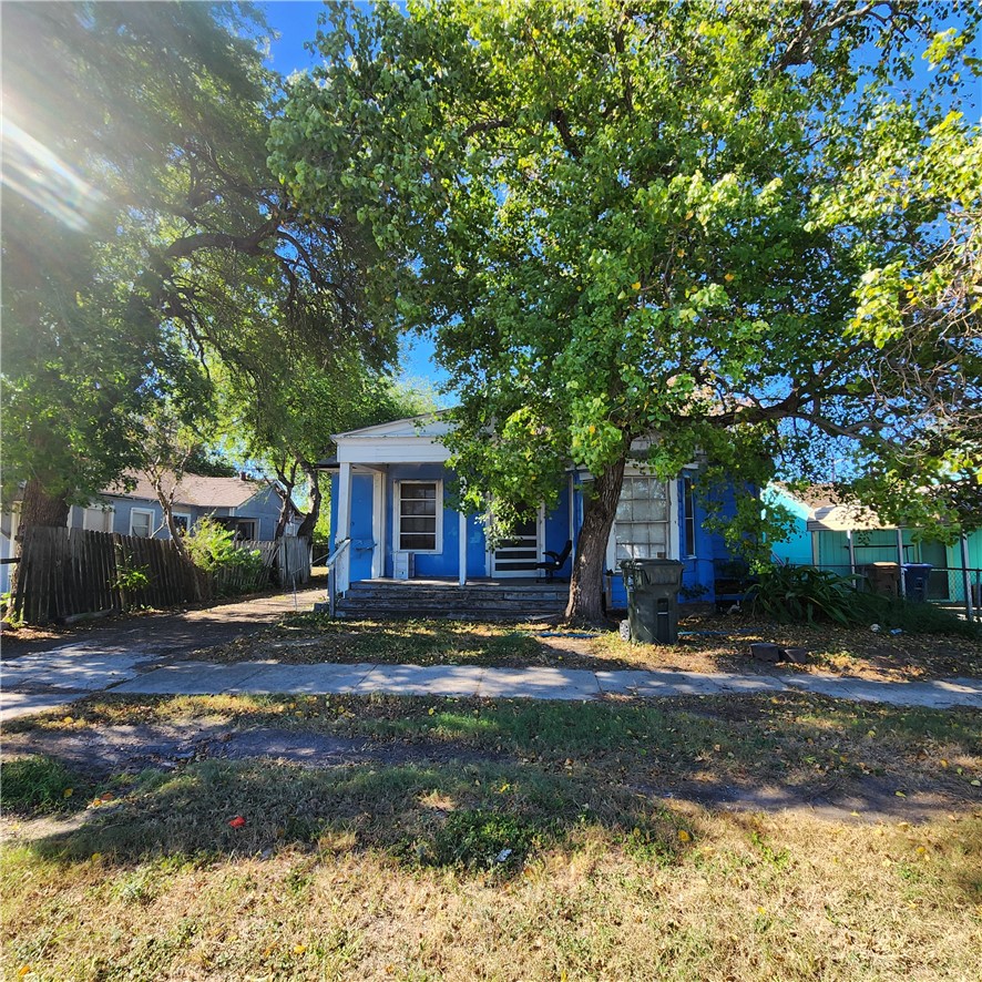 1613 18th St Fr Corpus Christi TX 78404