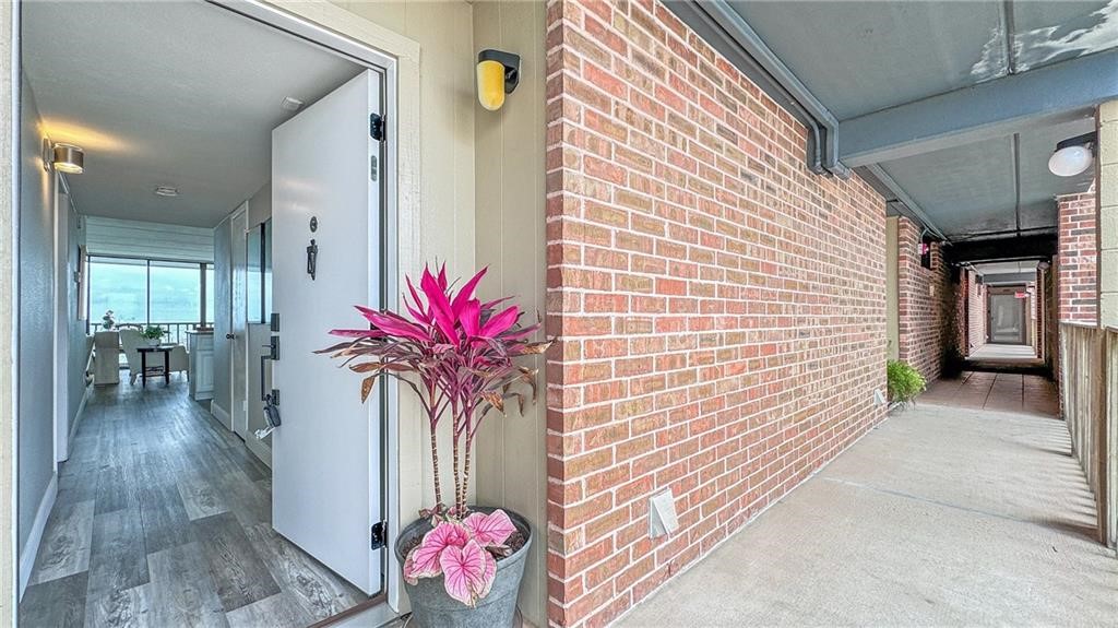 4334 Ocean Drive 403 Corpus Christi TX 78412