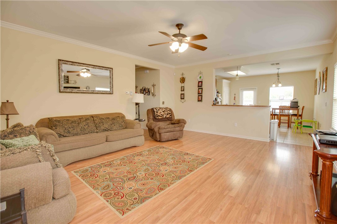 7534 Angelwing Drive Corpus Christi TX 78414