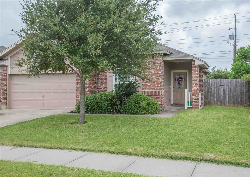 7534 Angelwing Drive Corpus Christi TX 78414