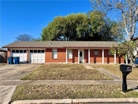 1013 Starlite Drive Portland TX 78374