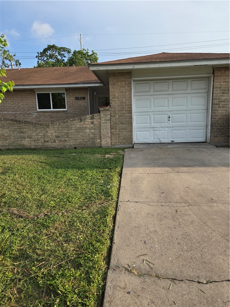 3609 La Paz Drive Corpus Christi TX 78415