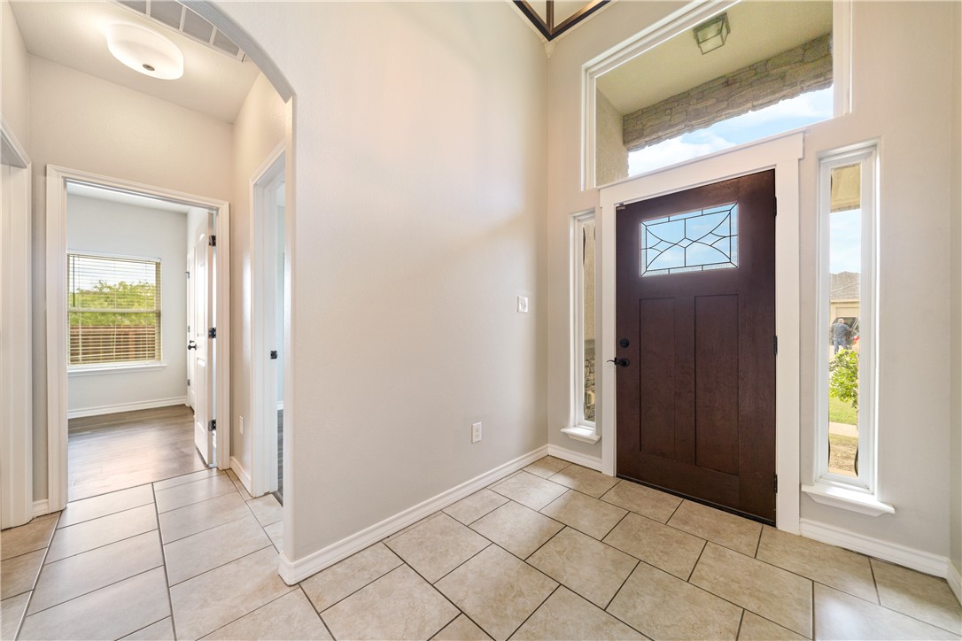 7214 S Lake Bliss Circle Corpus Christi TX 78414