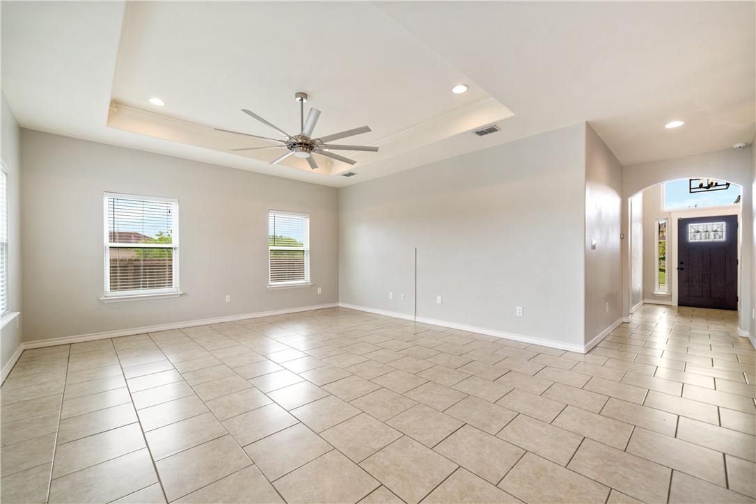 7214 S Lake Bliss Circle Corpus Christi TX 78414
