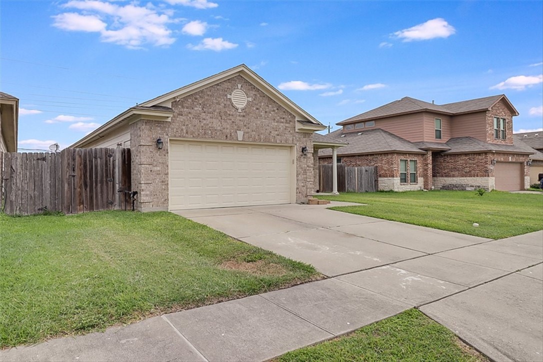 8026 Barlovento Street Corpus Christi TX 78414