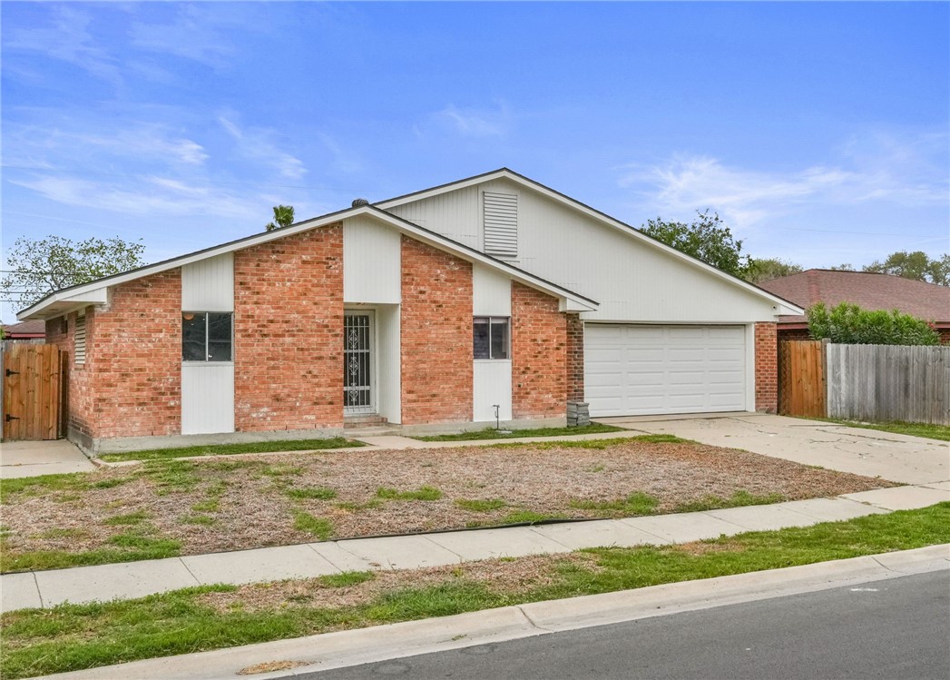 5721 Cresthaven Drive Corpus Christi TX 78415