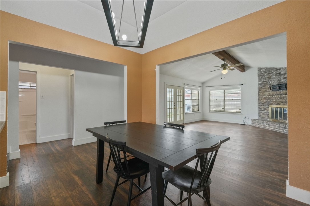 5721 Cresthaven Drive Corpus Christi TX 78415