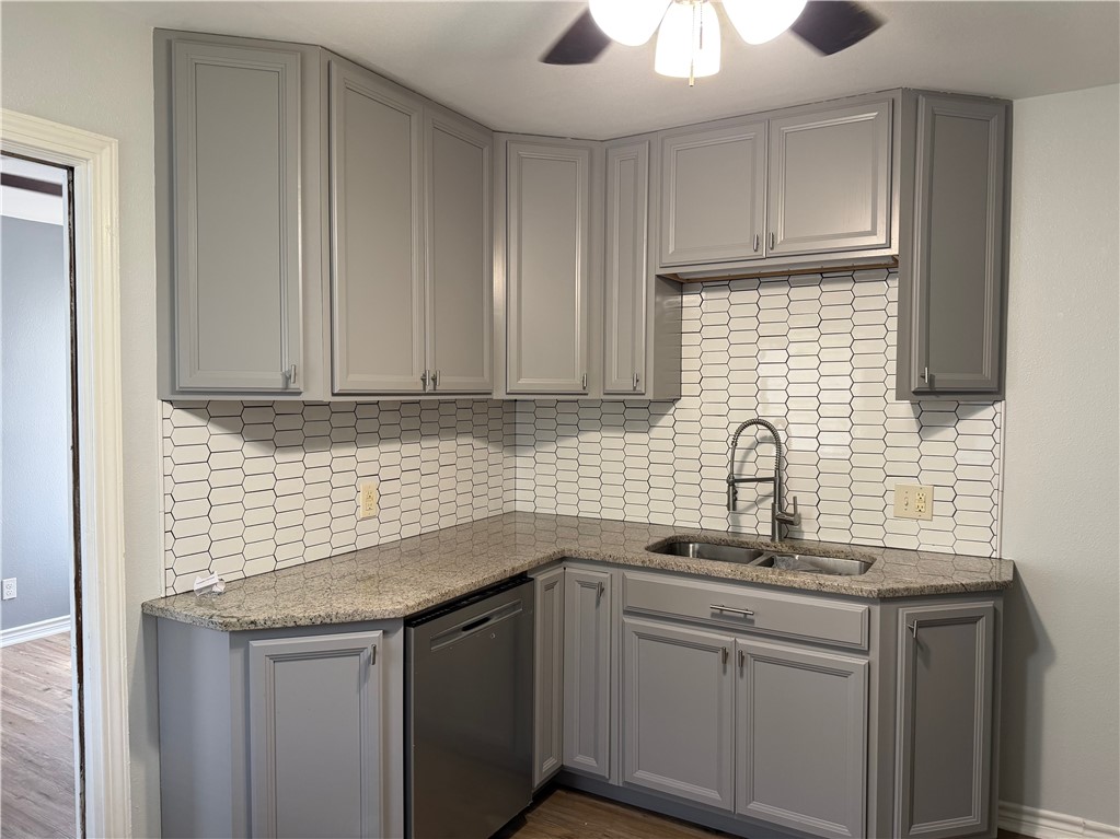 762 Sharon Drive Corpus Christi TX 78412