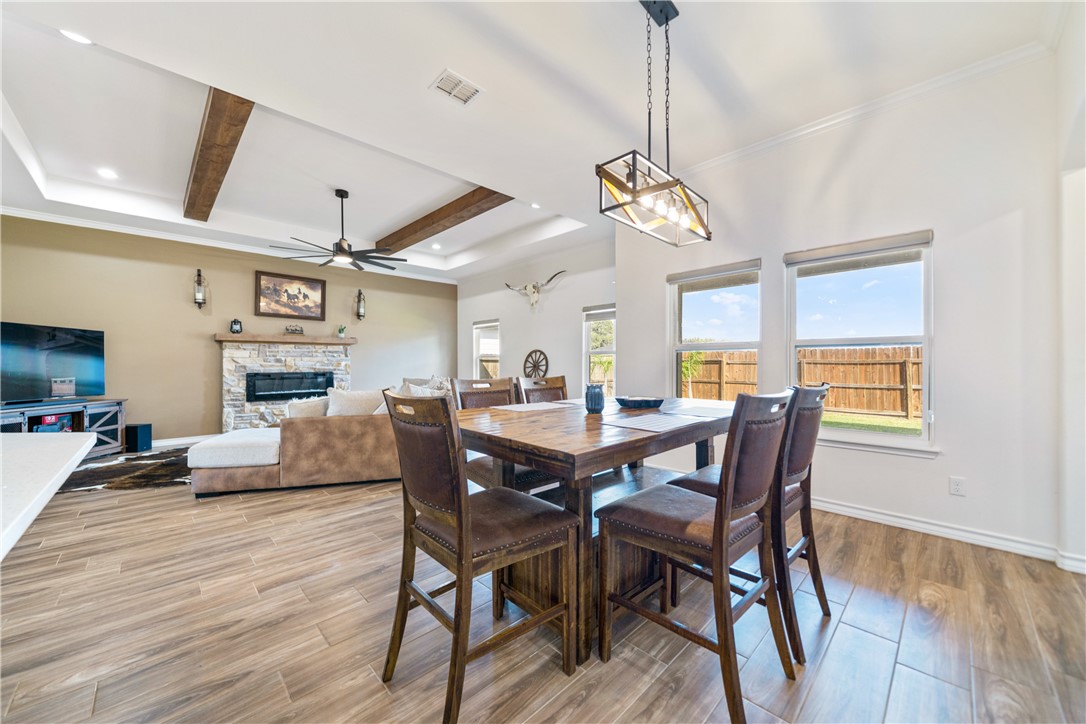 11526 S Creek Drive Corpus Christi TX 78410