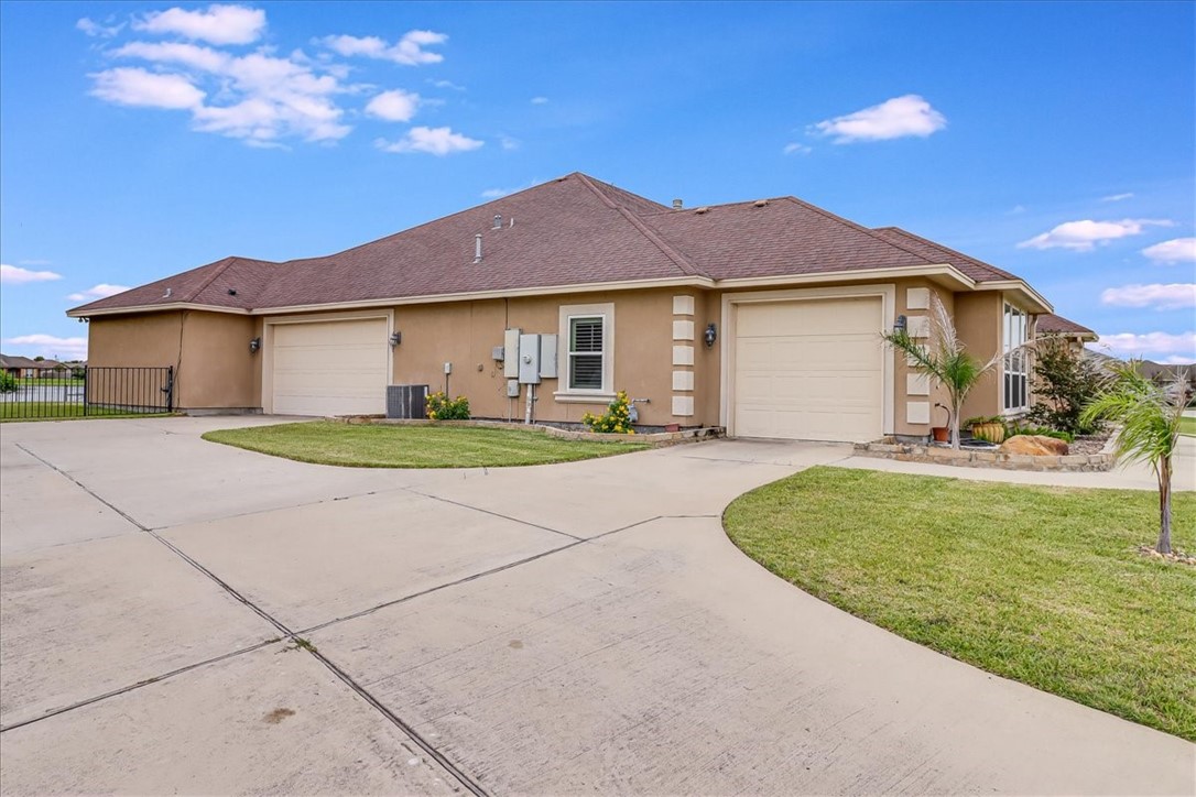 6241 Lago Vista Drive Corpus Christi TX 78414