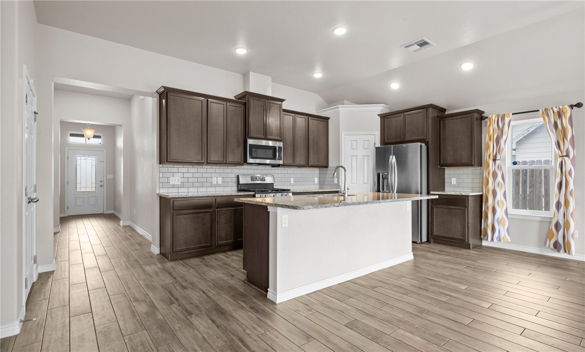 7702 Stampede Drive Corpus Christi TX 78414