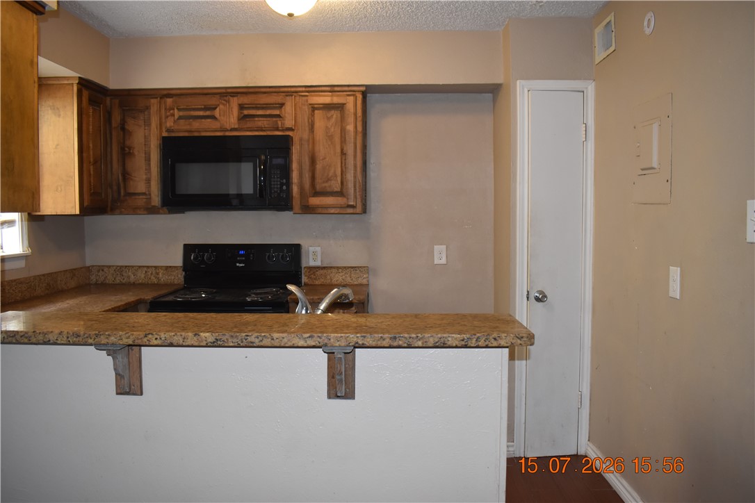 1011 Ennis Joslin Corpus Christi TX 78412