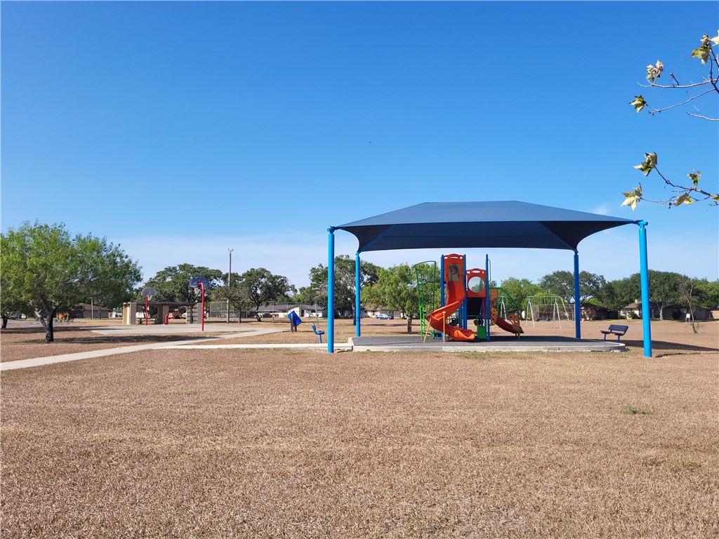 4522 Coventry Corpus Christi TX 78411