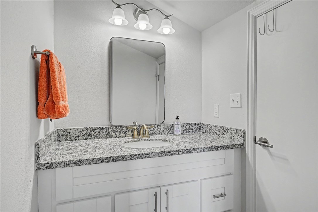 620 S Fulton Beach 705 Rockport TX 78382
