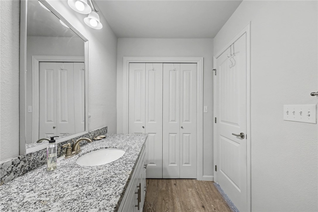 620 S Fulton Beach 705 Rockport TX 78382