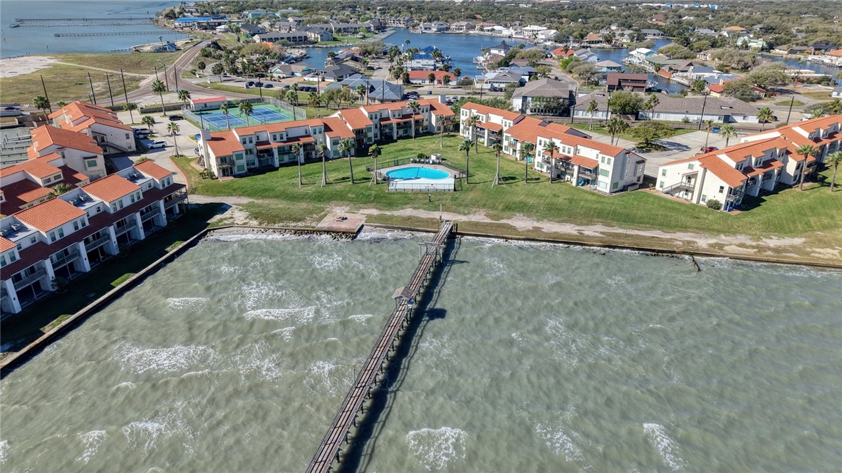 620 S Fulton Beach 705 Rockport TX 78382