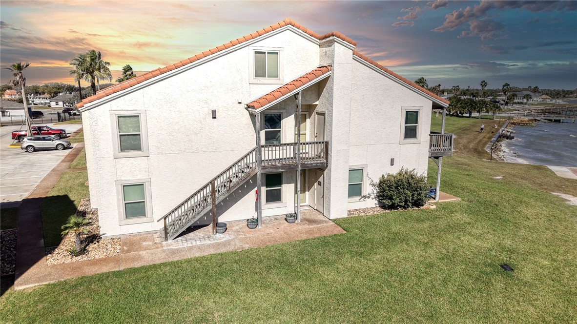 620 S Fulton Beach 705 Rockport TX 78382