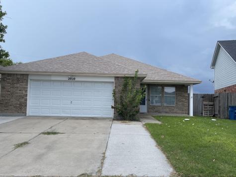 2020 Cottonwood Drive Portland TX 78374