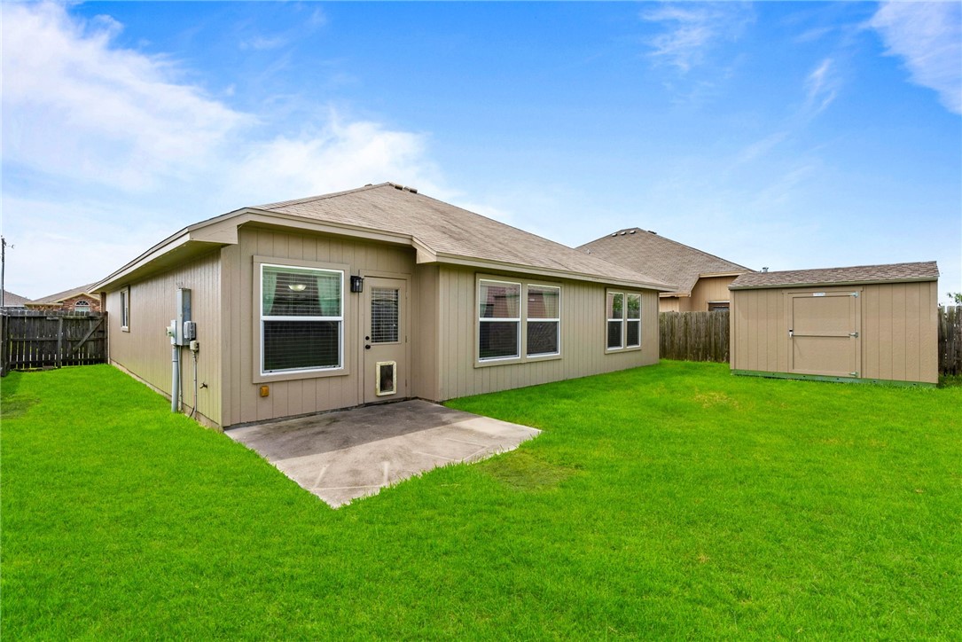 3909 Los Arroyos Drive Corpus Christi TX 78414