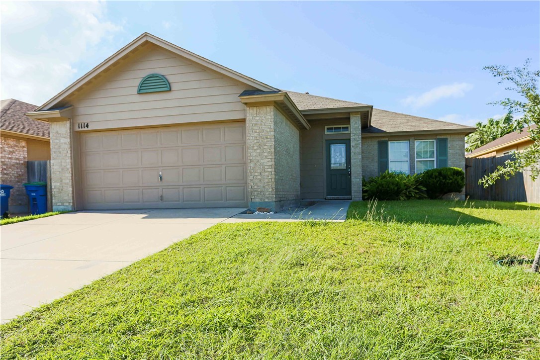 1114 Livermore Street Portland TX 78374
