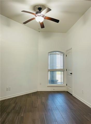8218 Merlin Place Corpus Christi TX 78414