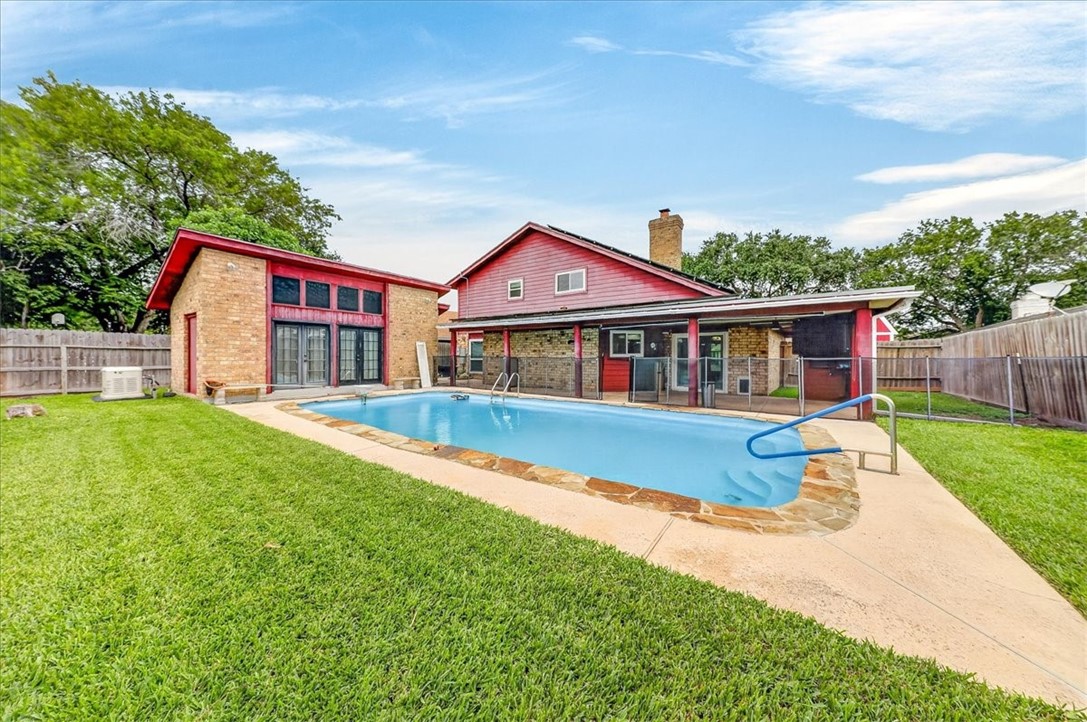 5025 Romford Drive Corpus Christi TX 78413
