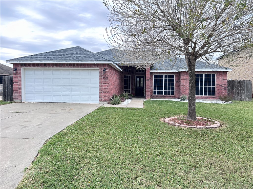 2106 Brook Lane Kingsville TX 78363