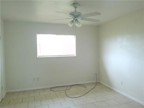 5723 Crestmore Drive Corpus Christi TX 78415