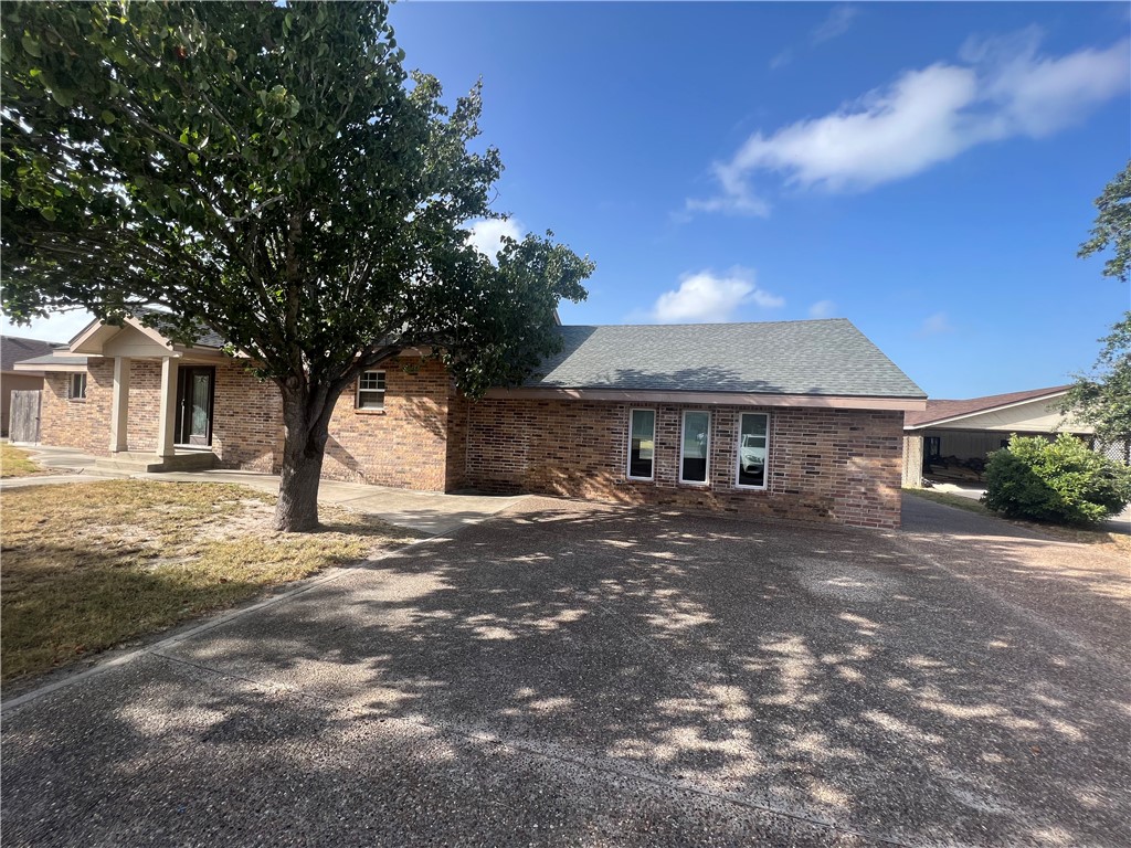 534 Oakdale Drive Corpus Christi TX 78418
