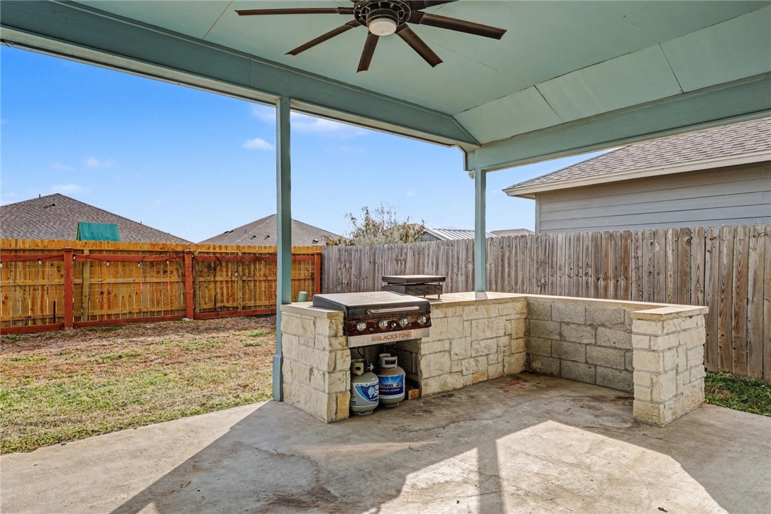 9609 Sedalia Corpus Christi TX 78410