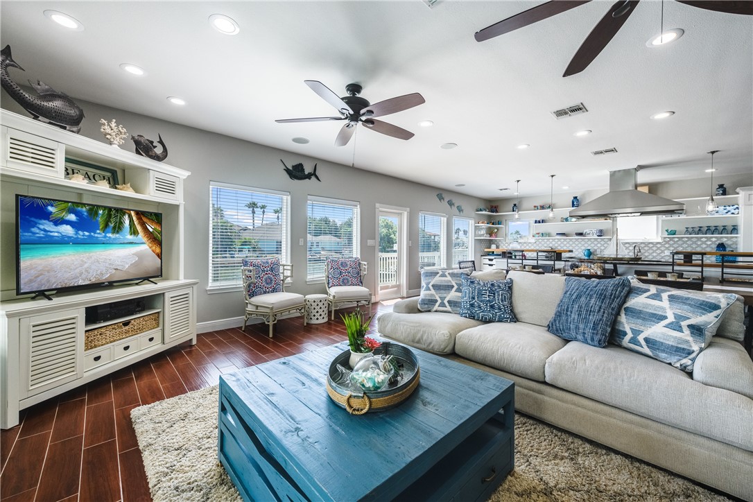 474 Bayside Drive Port Aransas TX 78373