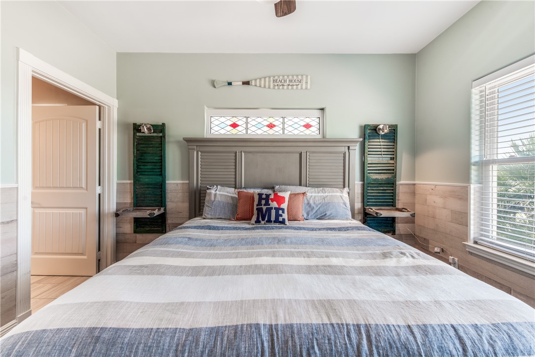 474 Bayside Drive Port Aransas TX 78373