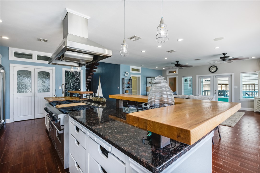 474 Bayside Drive Port Aransas TX 78373