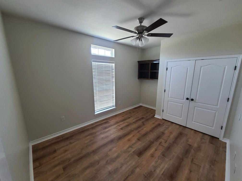 1921 Woodbend Drive Corpus Christi TX 78412