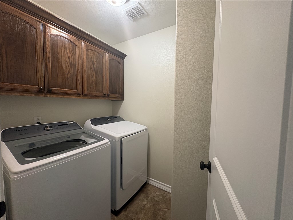 1921 Woodbend Drive Corpus Christi TX 78412