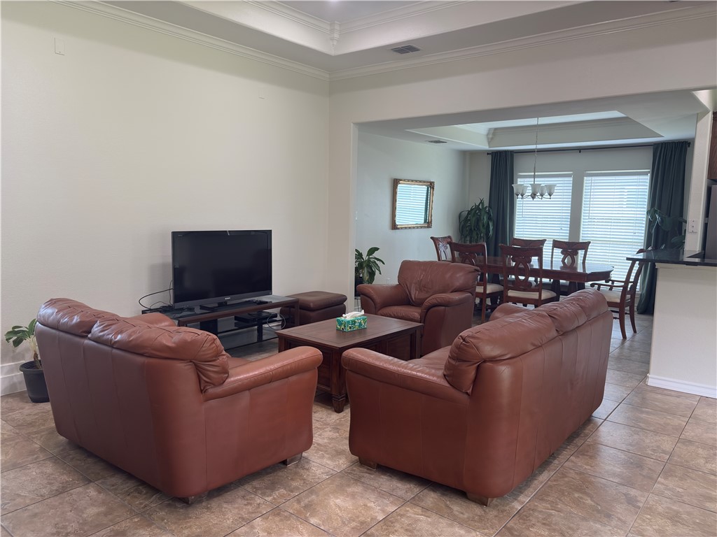 1921 Woodbend Drive Corpus Christi TX 78412