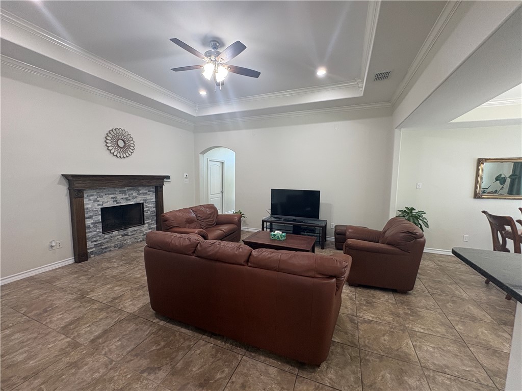 1921 Woodbend Drive Corpus Christi TX 78412